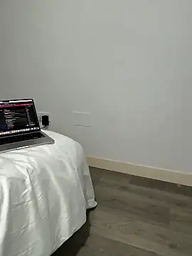 Alyssa_76 live sex cam