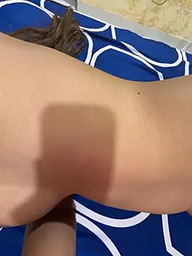 Queen_Shanuu live sex cam