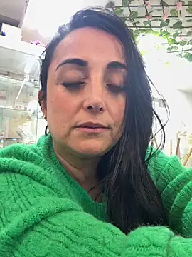 hotadhara01's cam snapshot