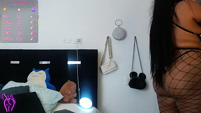 Camila_Torresss's cam snapshot