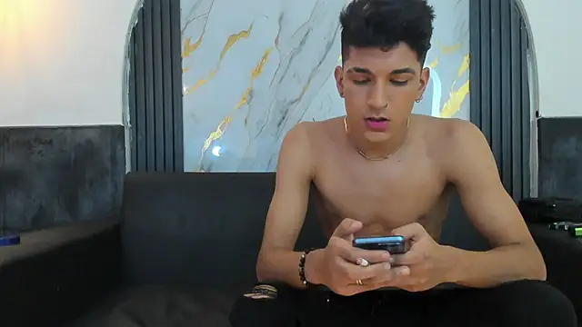 Stiben_boy live sex cam