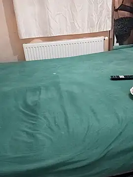 hatunundibi34 live sex cam