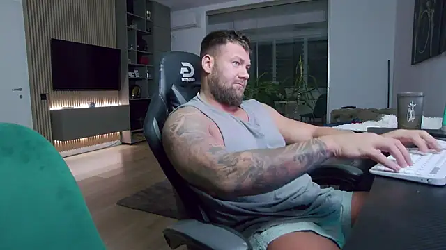 UbbeViking live sex cam