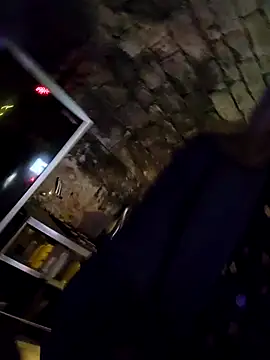 lady_charlyne's cam snapshot