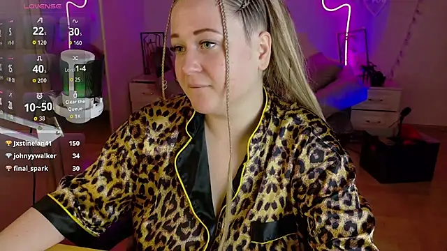 LizzyShine live sex cam