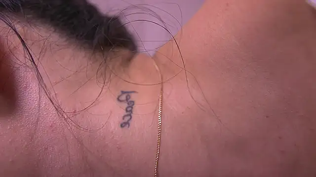 sam_lewins live sex cam