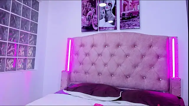 Zenith_moon's cam snapshot