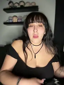 ThicBunz live sex cam