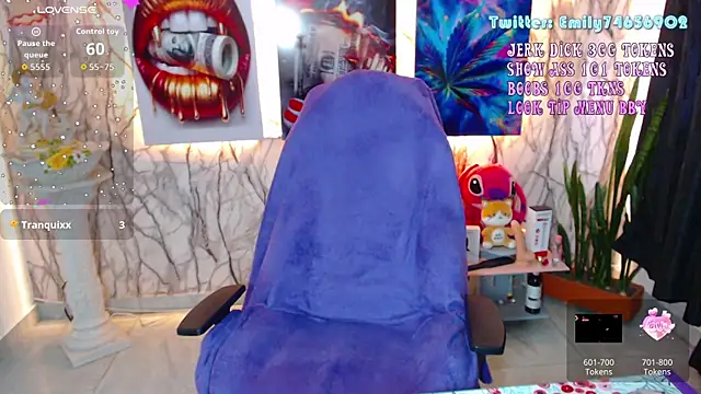EmiTranny live sex cam