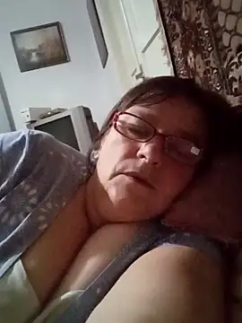 MilaCold5443 live sex cam