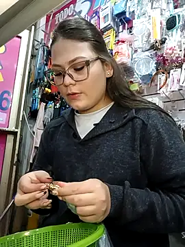 Vale_Saenzz's cam snapshot