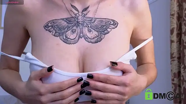 Sonia_Jones's cam snapshot