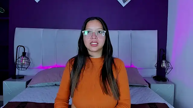 baby_blondie's cam snapshot