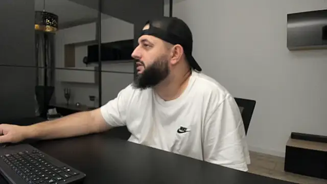 DravenPeak live sex cam