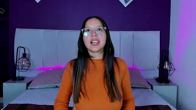 baby_blondie's web cam