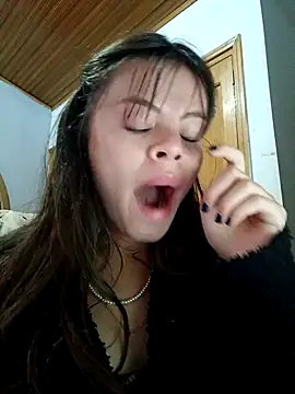 _Isabella-7's cam snapshot