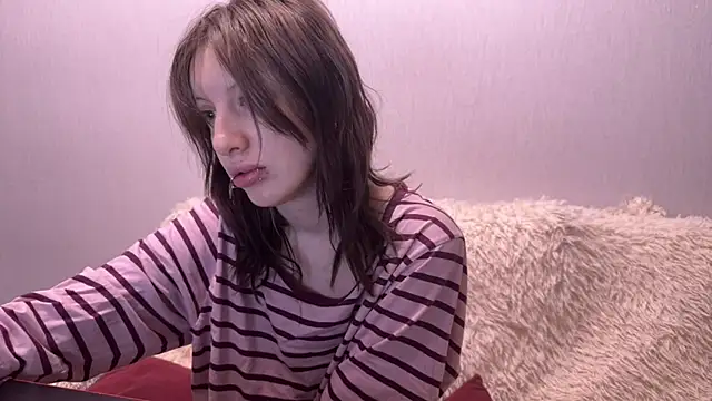moundliicht1 live sex cam