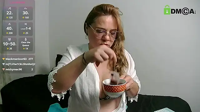 SeleneLux_'s cam snapshot