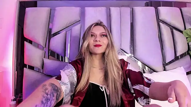 zoe__harper's cam snapshot