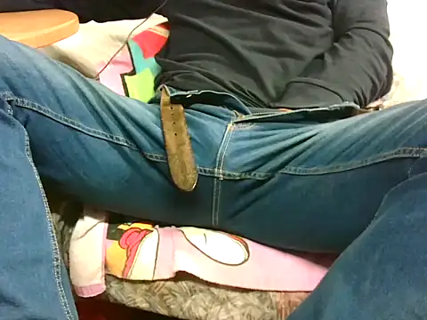 Giulio35_Pika live sex cam