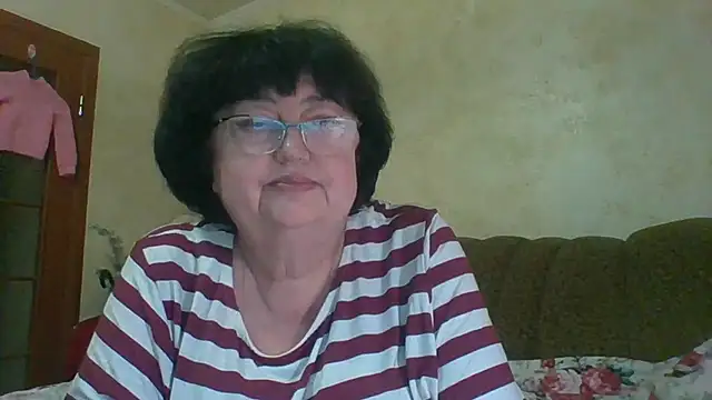 MilaSky5303's cam snapshot