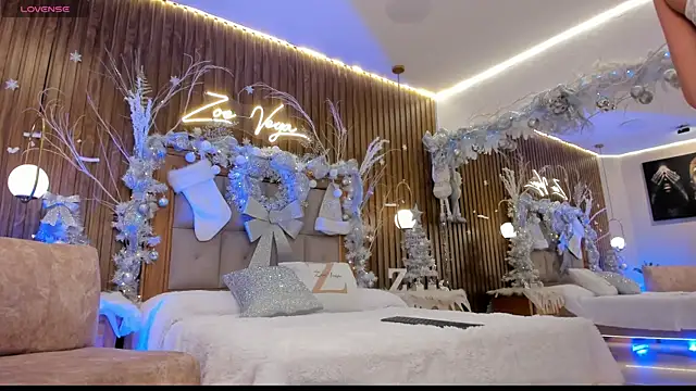 Zoevegass live sex cam