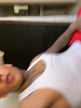 sendfer live sex cam