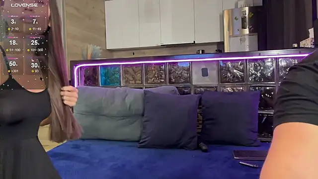 Love-me-miss's cam snapshot