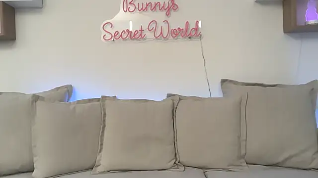 Bunny_LiveShow's cam snapshot