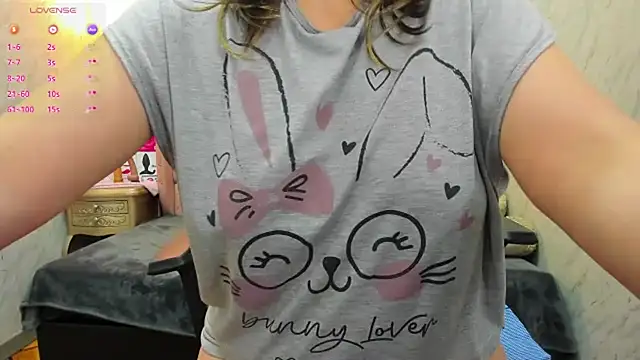 Lianngrace's cam snapshot