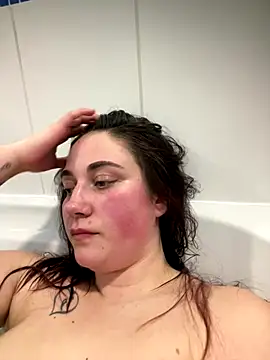 YourFrenchFeliciexo's cam snapshot