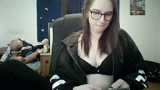 Peachy-BabeXX's cam snapshot