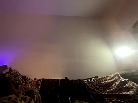 babygirltiti's cam snapshot