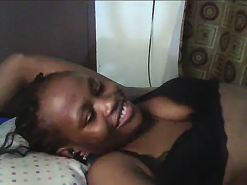 Sexyhotgal22's cam snapshot