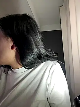 angie_rousse_'s cam snapshot