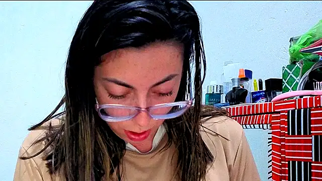 Miranda_sexlove_'s cam snapshot