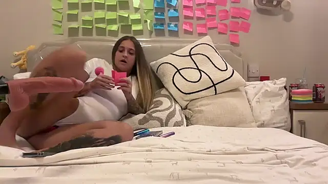 Sexyyduoxx's cam snapshot