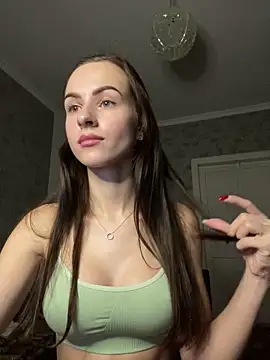 _Molly-Mae_'s cam snapshot