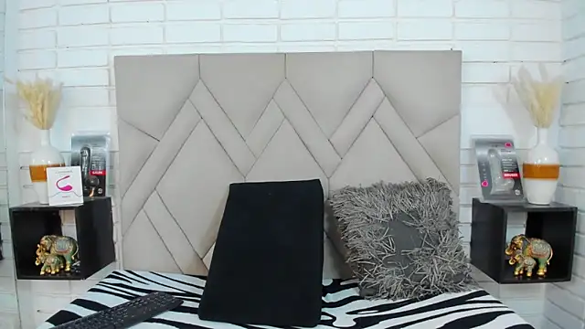 Isis_Osman's cam snapshot