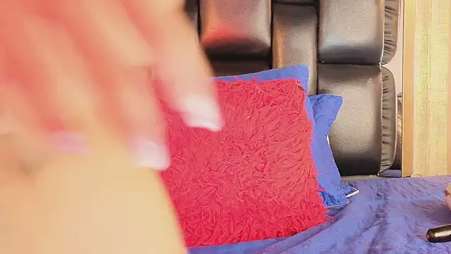 MishaKinki's cam snapshot