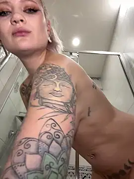 TeaseKitten's cam snapshot