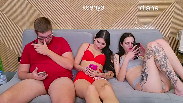 Ksenny live sex cam