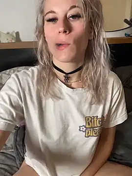 TheRealJessyLey live sex cam