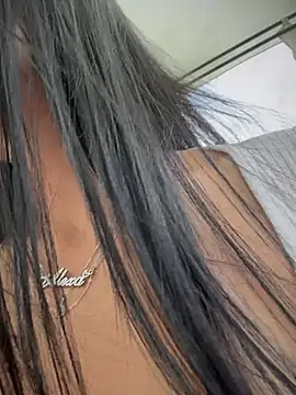 Alexandra_duque live sex cam