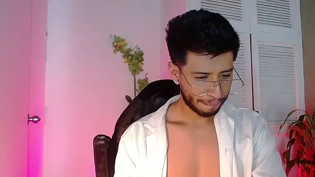 Colby_brown03's cam snapshot