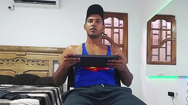 drake_cerra's cam snapshot