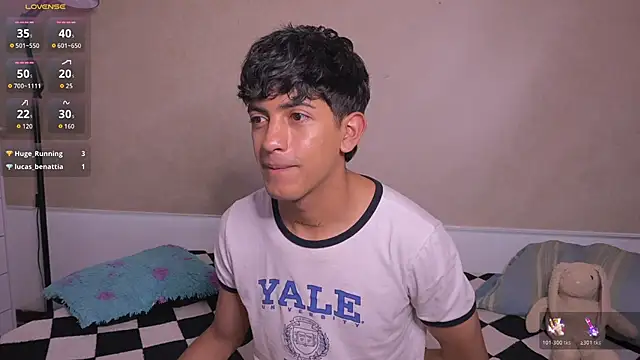 teobrowny live sex cam