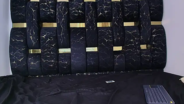 chris_blake__ live sex cam