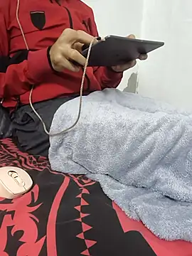 yazin19's cam snapshot