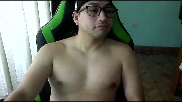 Allen_ibe's cam snapshot